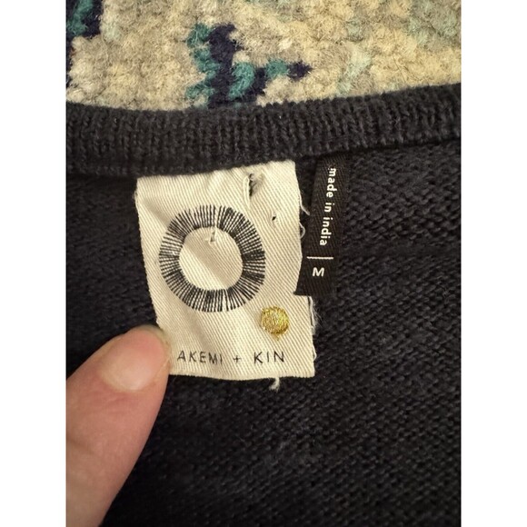 Anthropologie Akemi and Kin Embroidered Navy‎ Tunic Size Medium - Picture 3 of 5